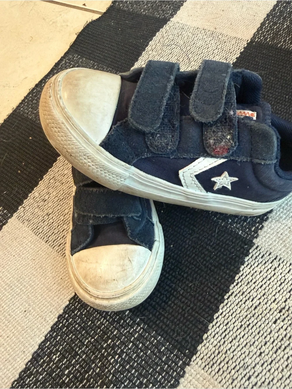 Converse Toddler Navy Kids Velcro Star Sneakers by Converse Size 8